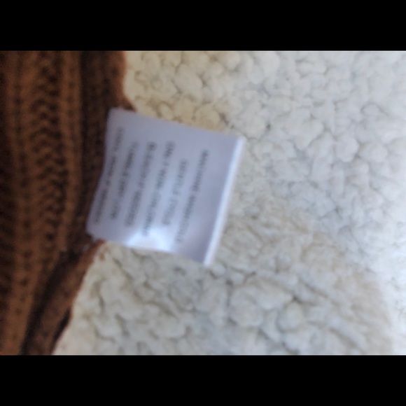 Vest - Picture 4 of 5